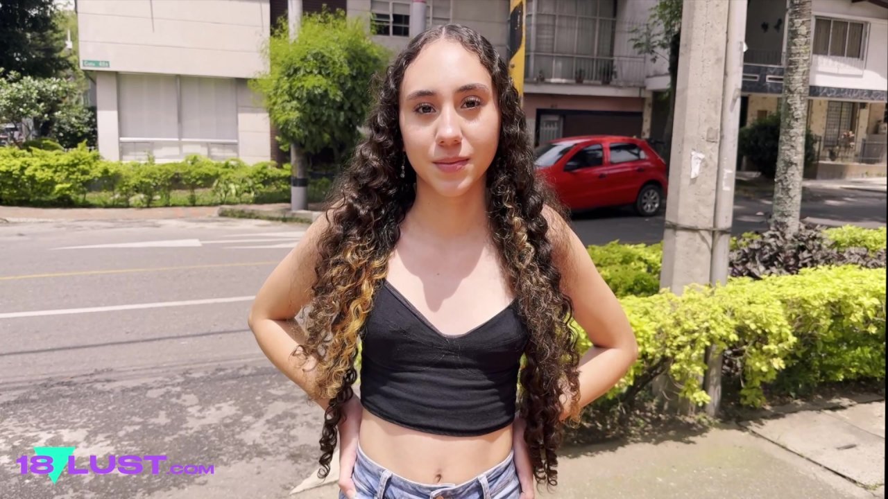 18Lust – Lizy – Coño Apretado de Lizy